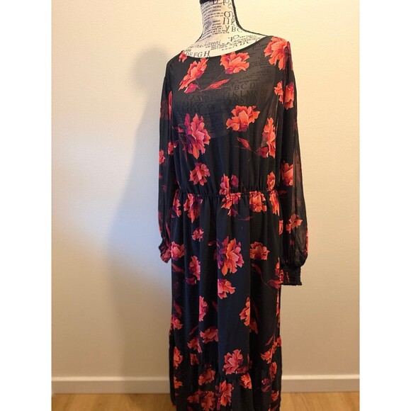 Ava & Viv Dresses & Skirts - AVA & VIV Black Red Floral Maxi Dress Size X